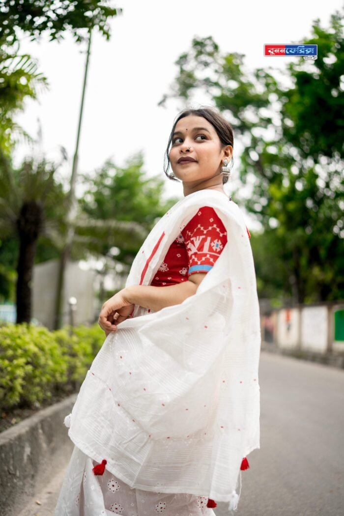 হাফসিল্ক জামদানি শাড়ী কোড নং ২০৫ - Image 1