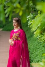 সেমি মসলিন এমব্রয়ডারি শাড়ি - Image 4