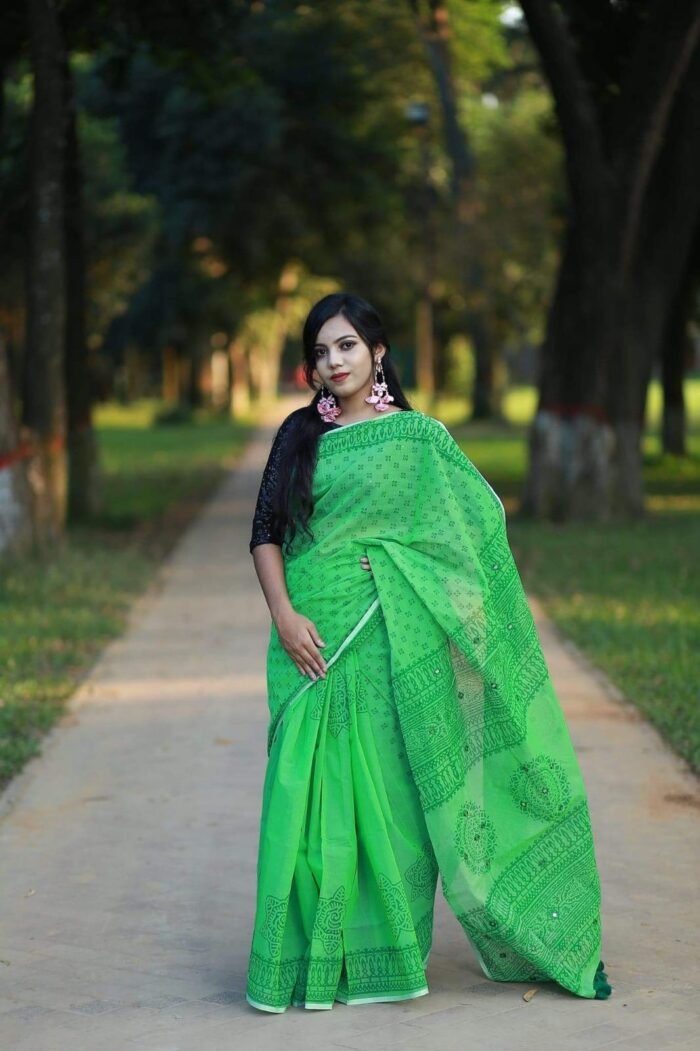 🌼হাফ সিল্ক শাড়ি - Image 1